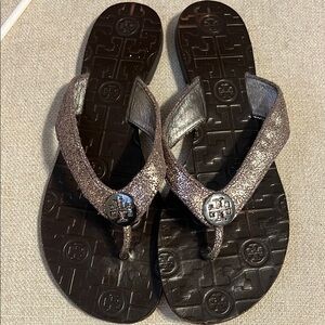 Tory Burch Metallic Flip Flops #128206 Size 8